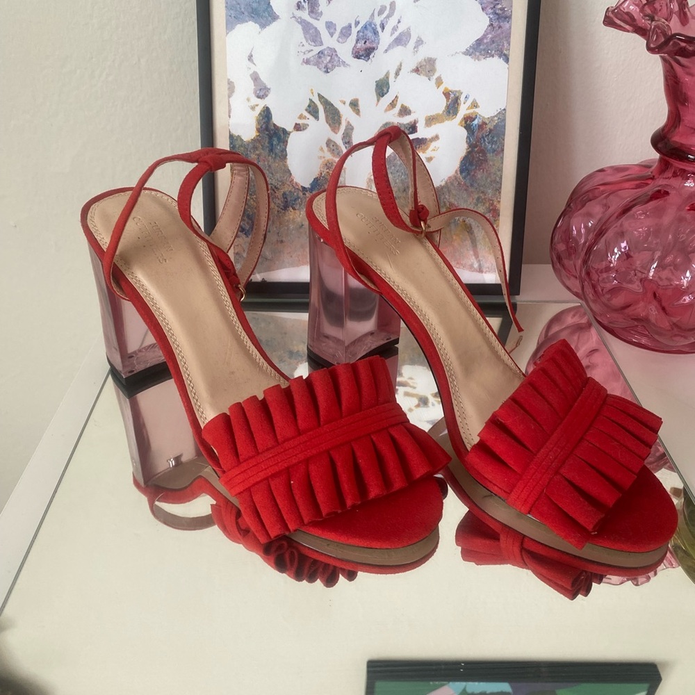 Urban Outfitters Ruffled Chunky Lucite Heel